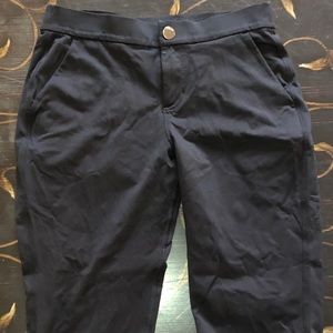 Ivivva girls cropped jogger sz 12 black EUC